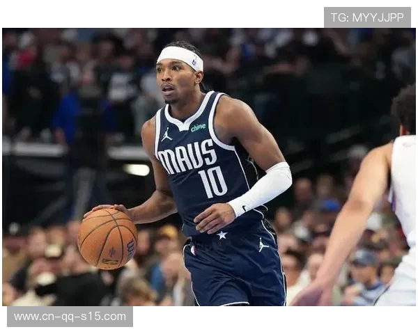 布兰登·威廉姆斯爆发成奇兵 追平赛季最高得分助独行侠战胜火箭